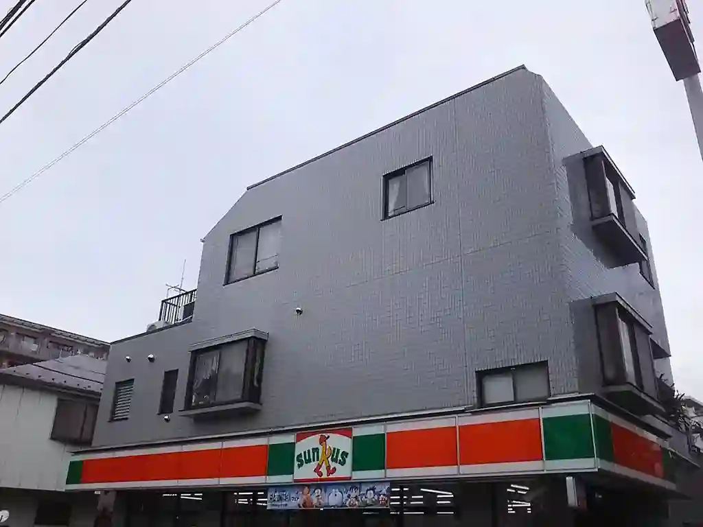 ニューレイド 外観