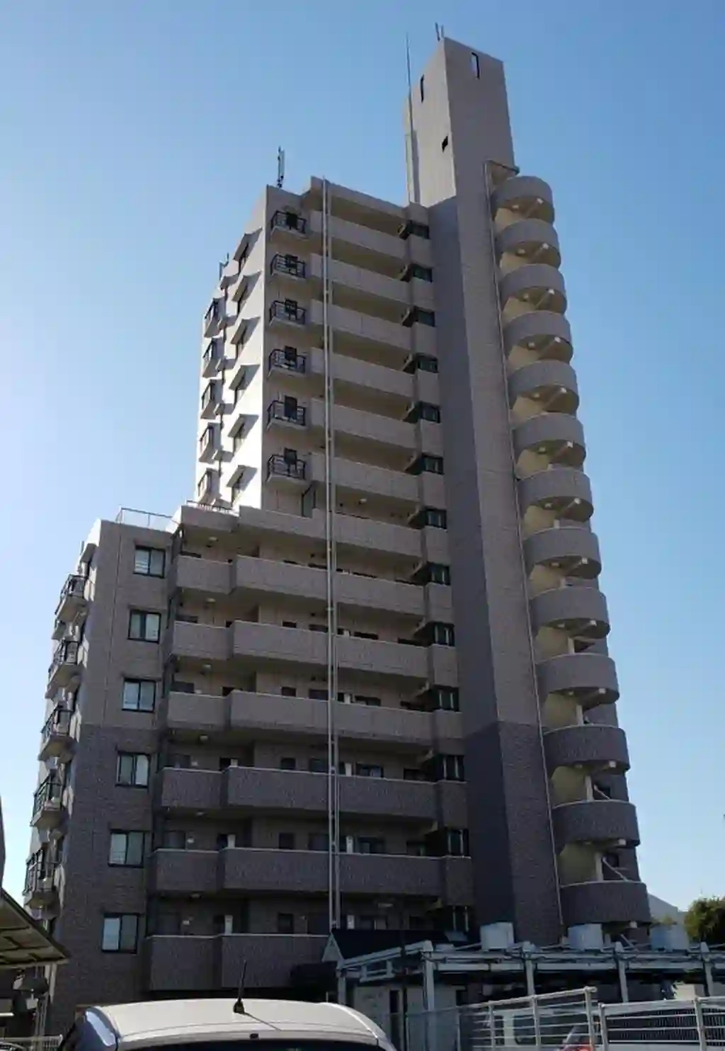 オルテンシア川口 外観