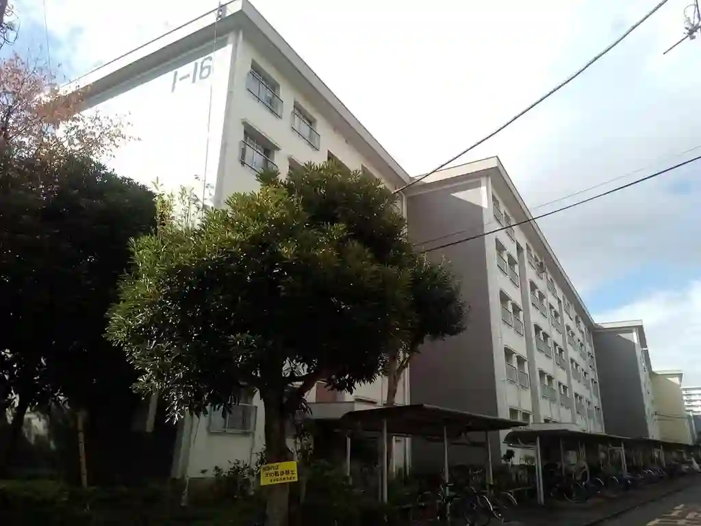 車返団地1街区16号棟 外観