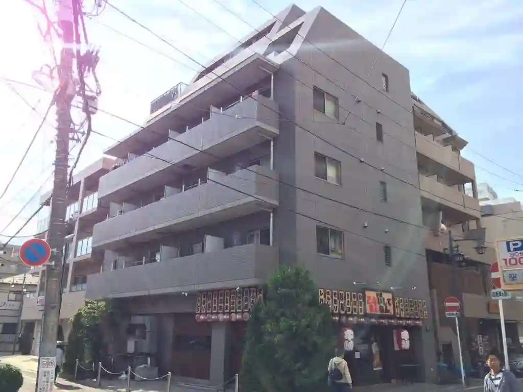 LEVANTE 外観