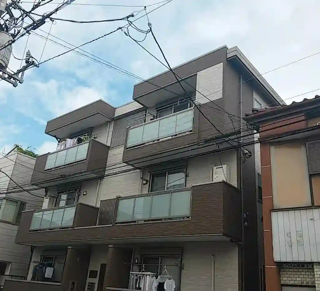 アルタイル大倉山 外観