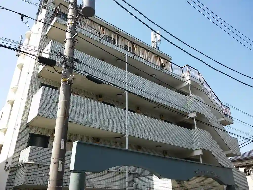 メゾン・ド・エスティーム 外観