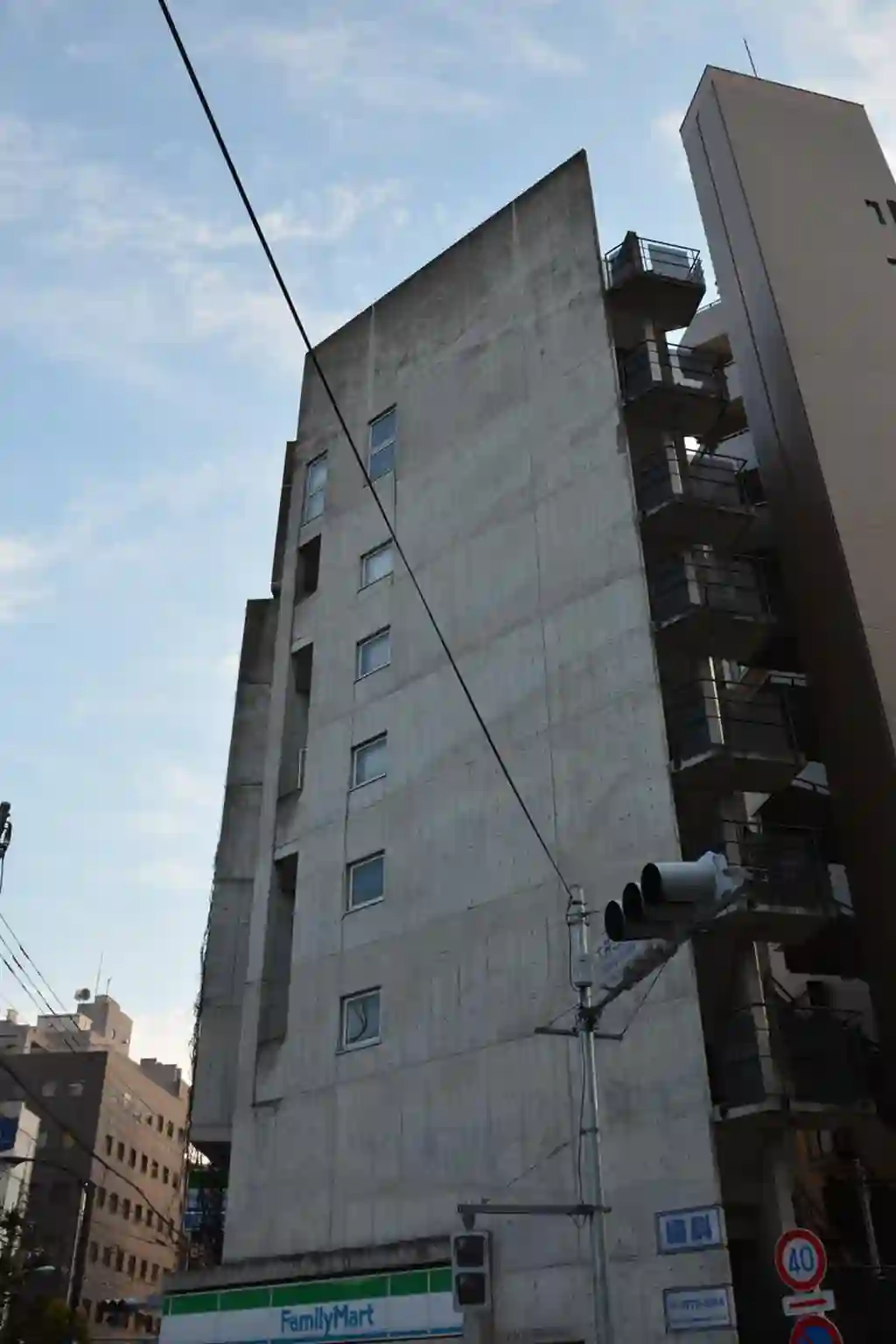 ベンセレーモス 外観