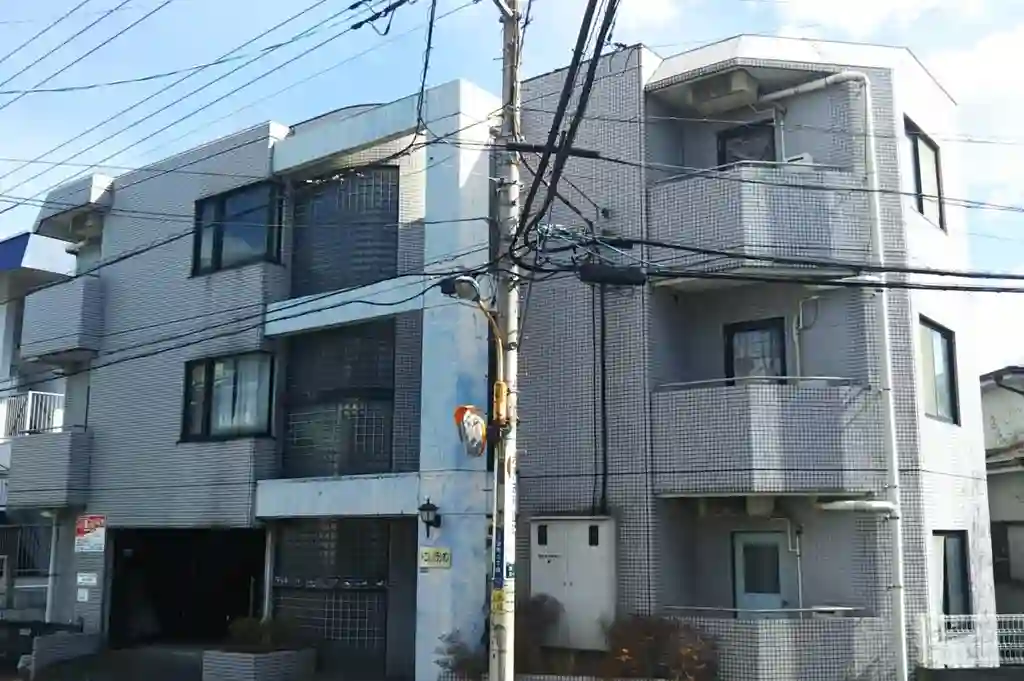 ドエル・パラシオン 外観