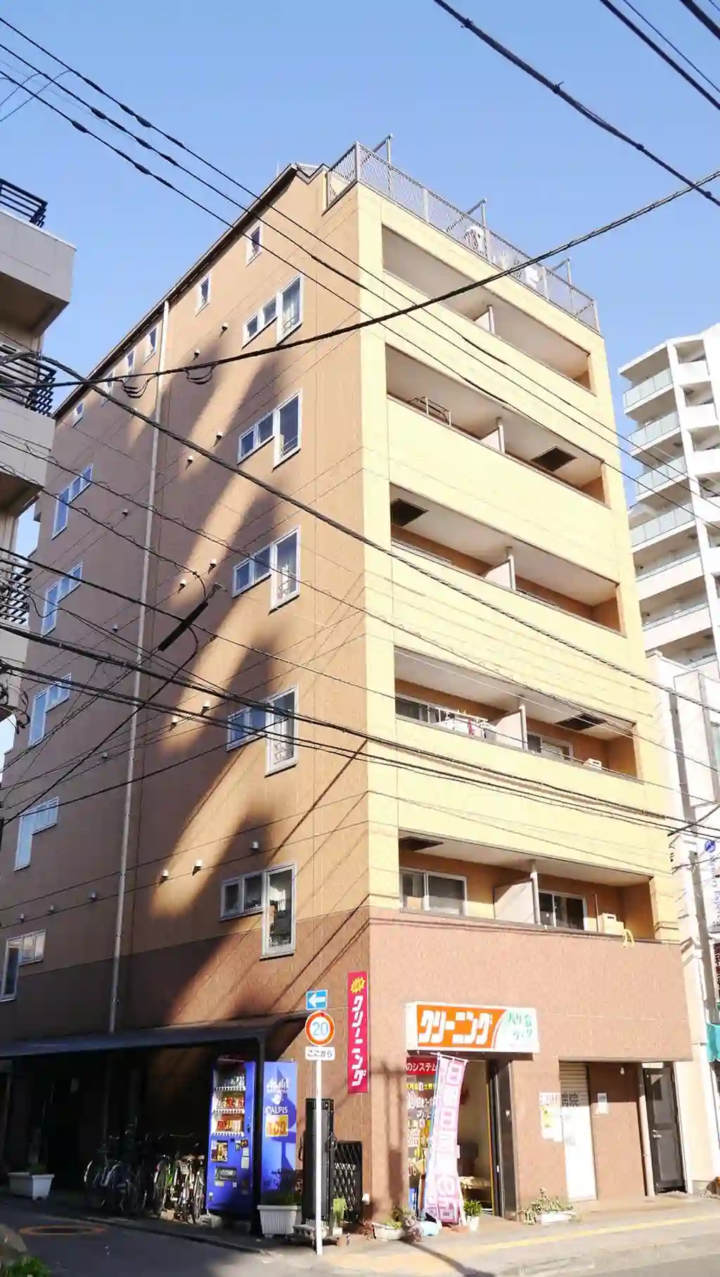 アクール 外観