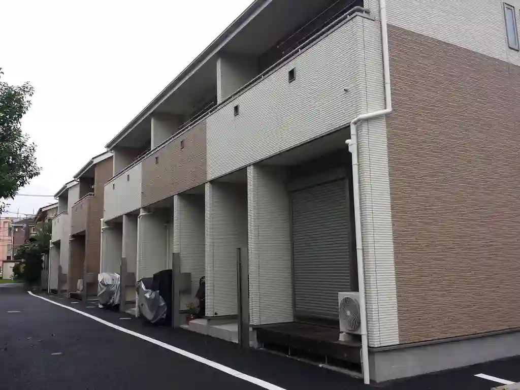 プラセール 外観