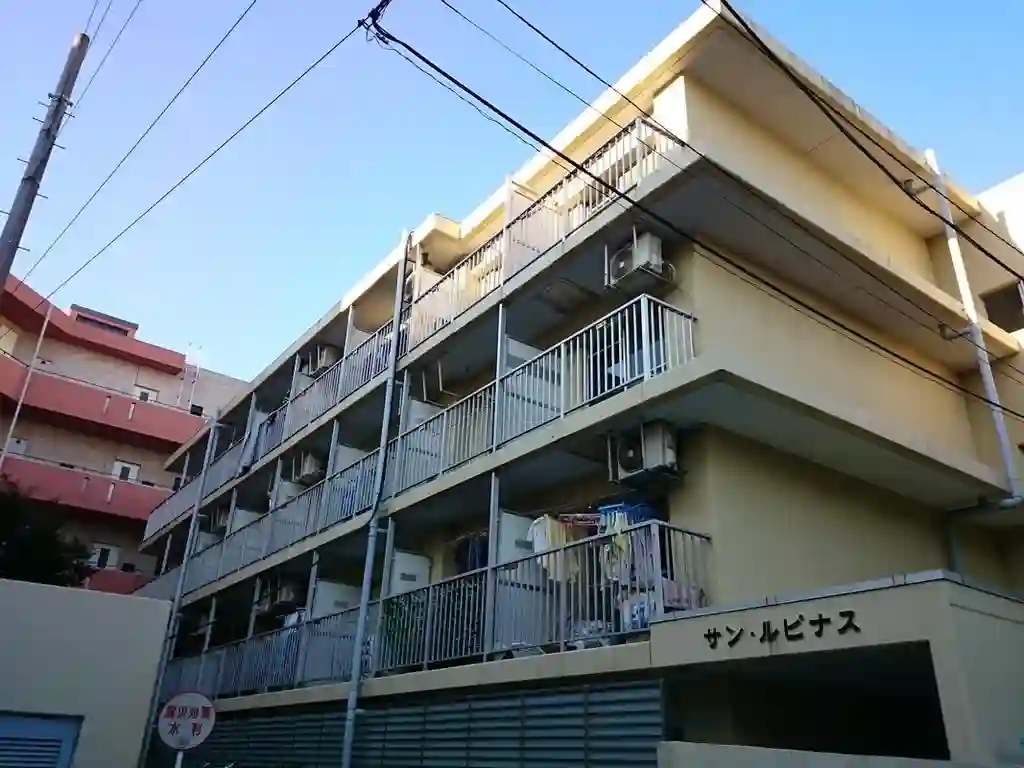サンルピナス 外観