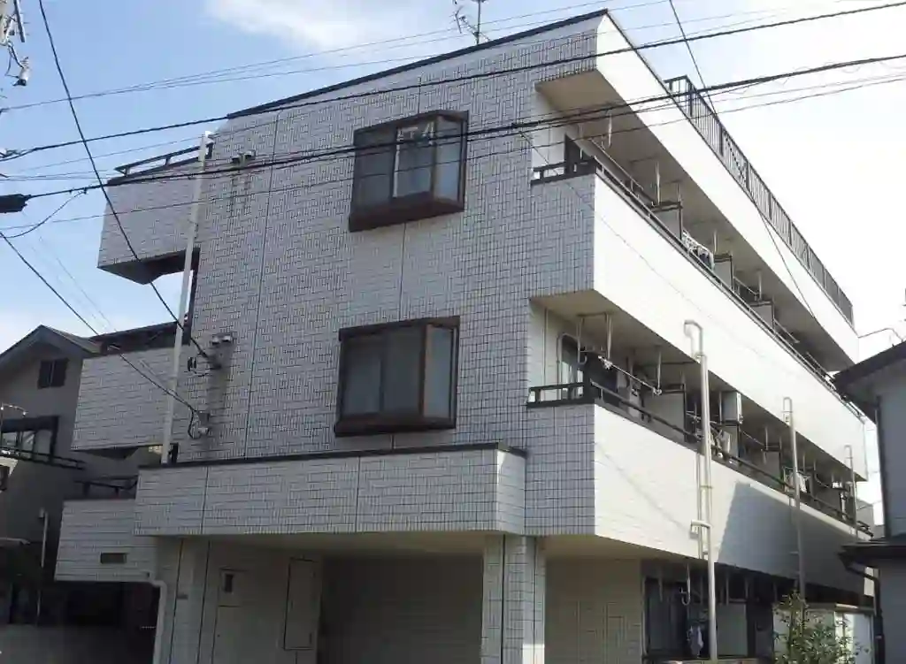 ホワイトハイツ 外観