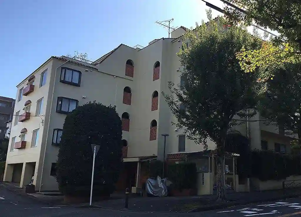 カープ鷺沼 外観