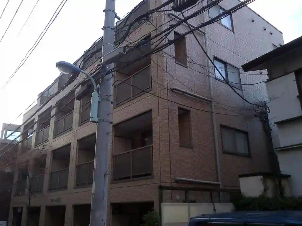 コアロード春日 外観