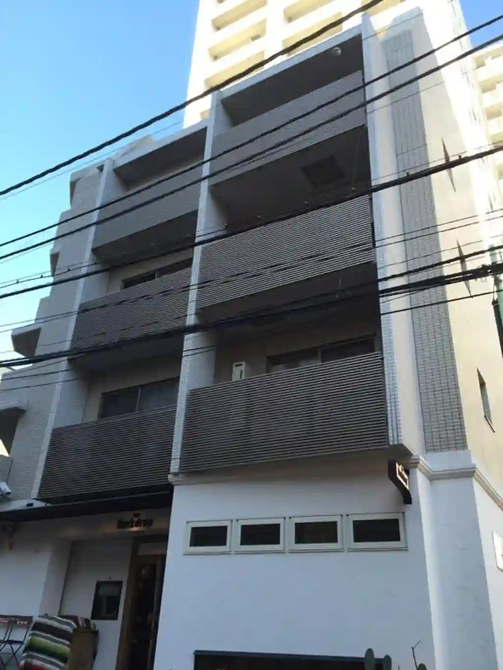アビタシオン・ボヌール神南 外観