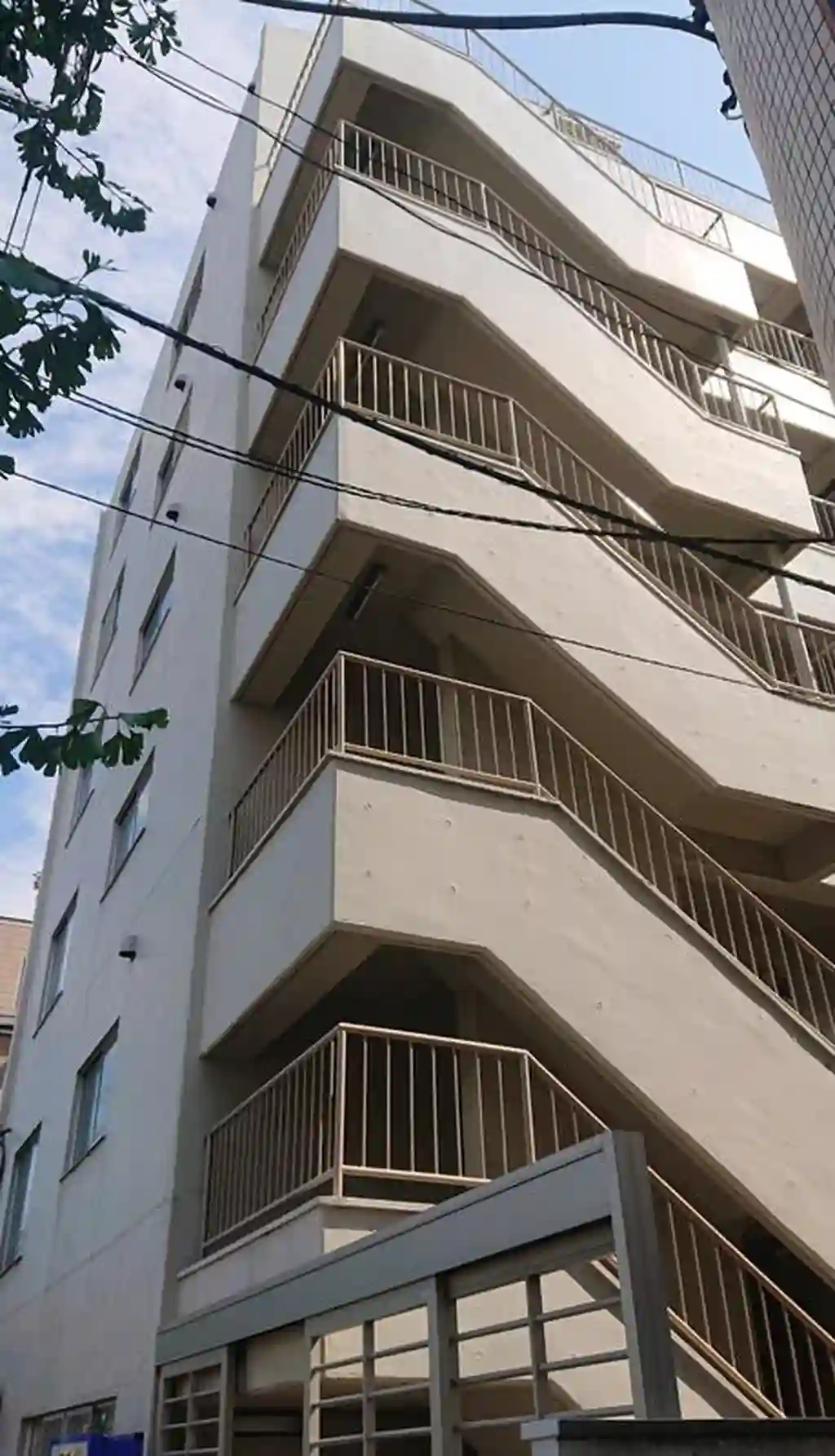 パーソナルハイツ飛鳥山 外観
