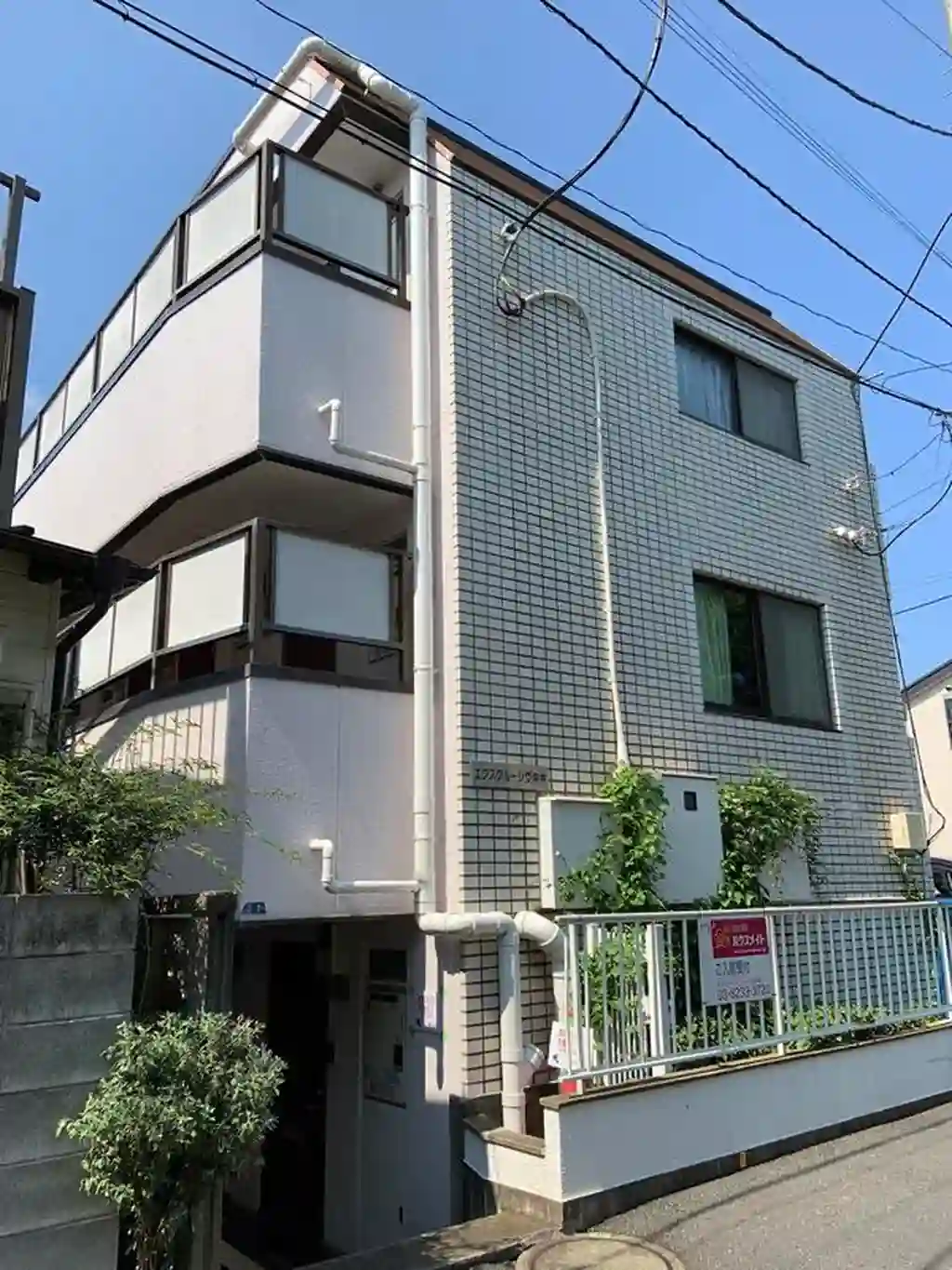 エクスクルーシヴ中井 外観