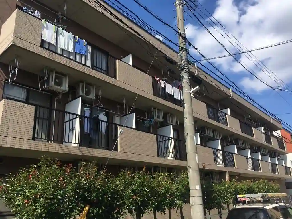 リトルフィールド市川 外観