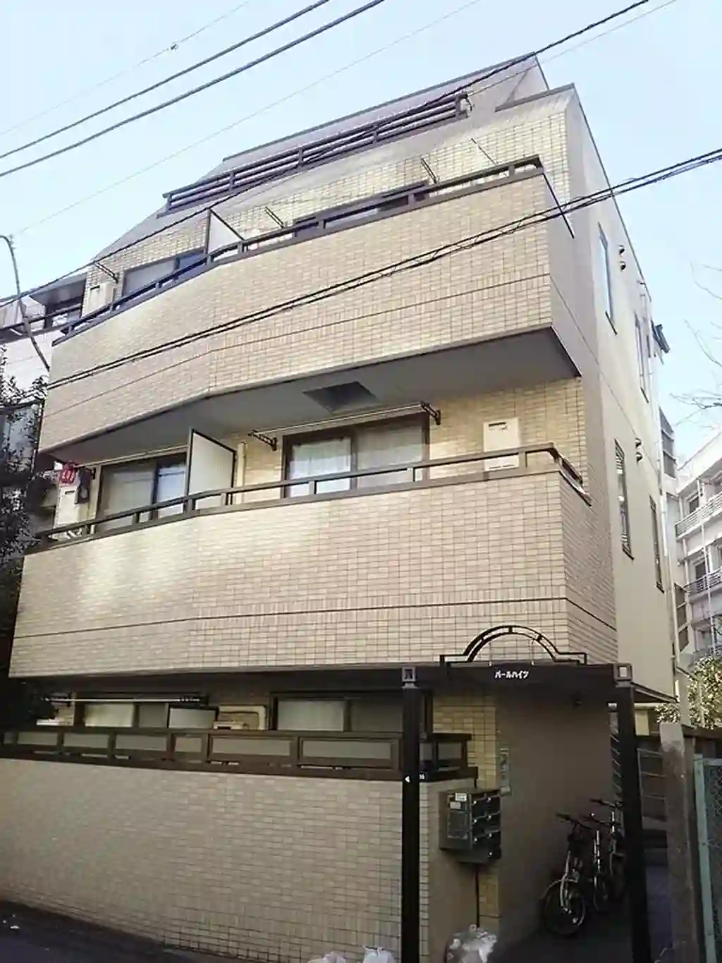 パールハイツ 外観