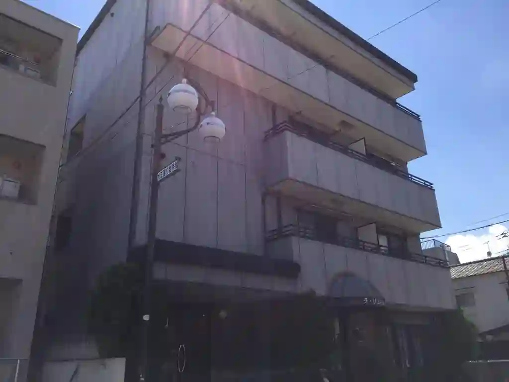 セント・アイヴィス向島 外観