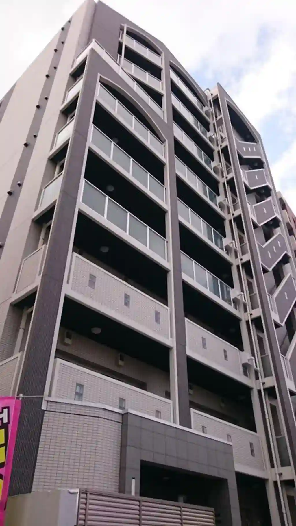 アルファコート西川口6 外観