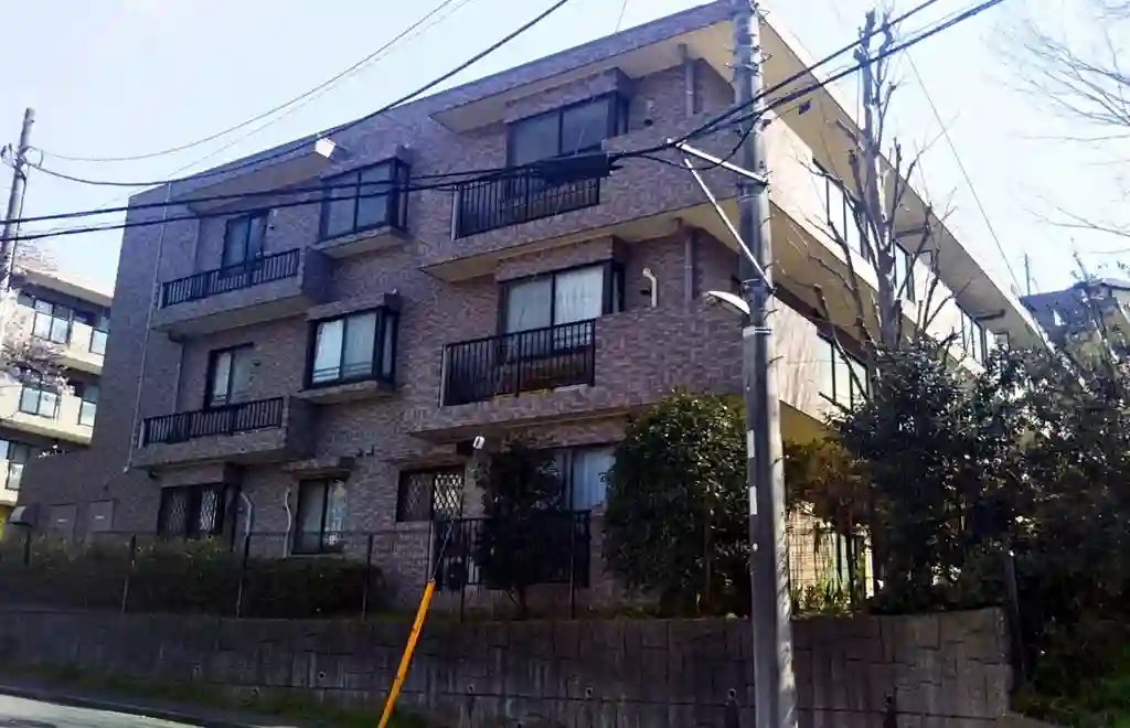 イトーピア百合ケ丘ガーデンハイツA棟 外観