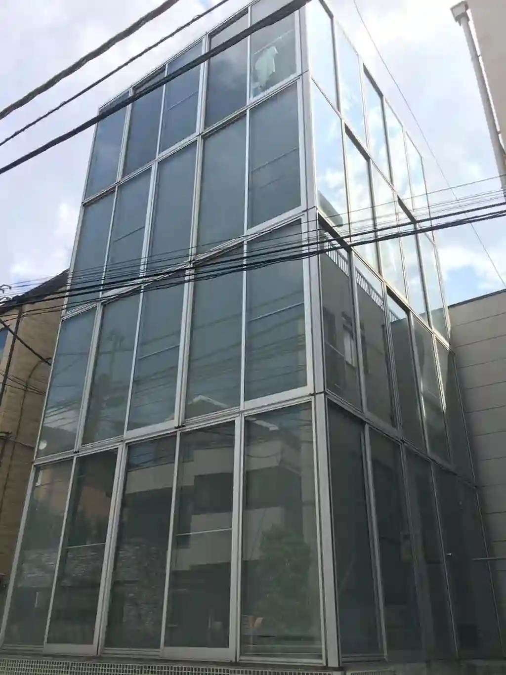 SH361 外観