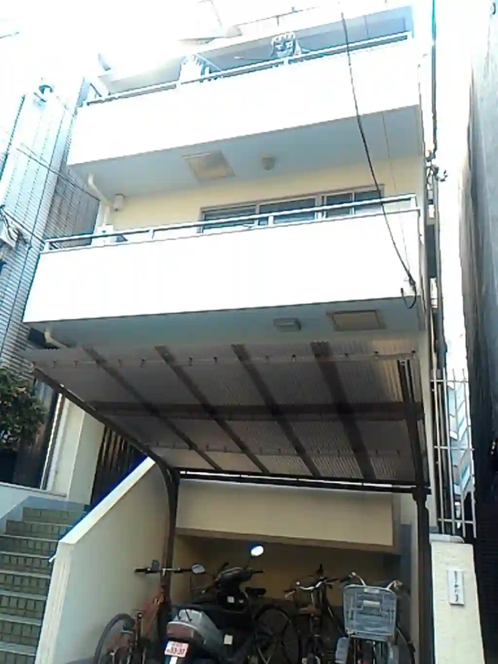 N.D.Res 外観