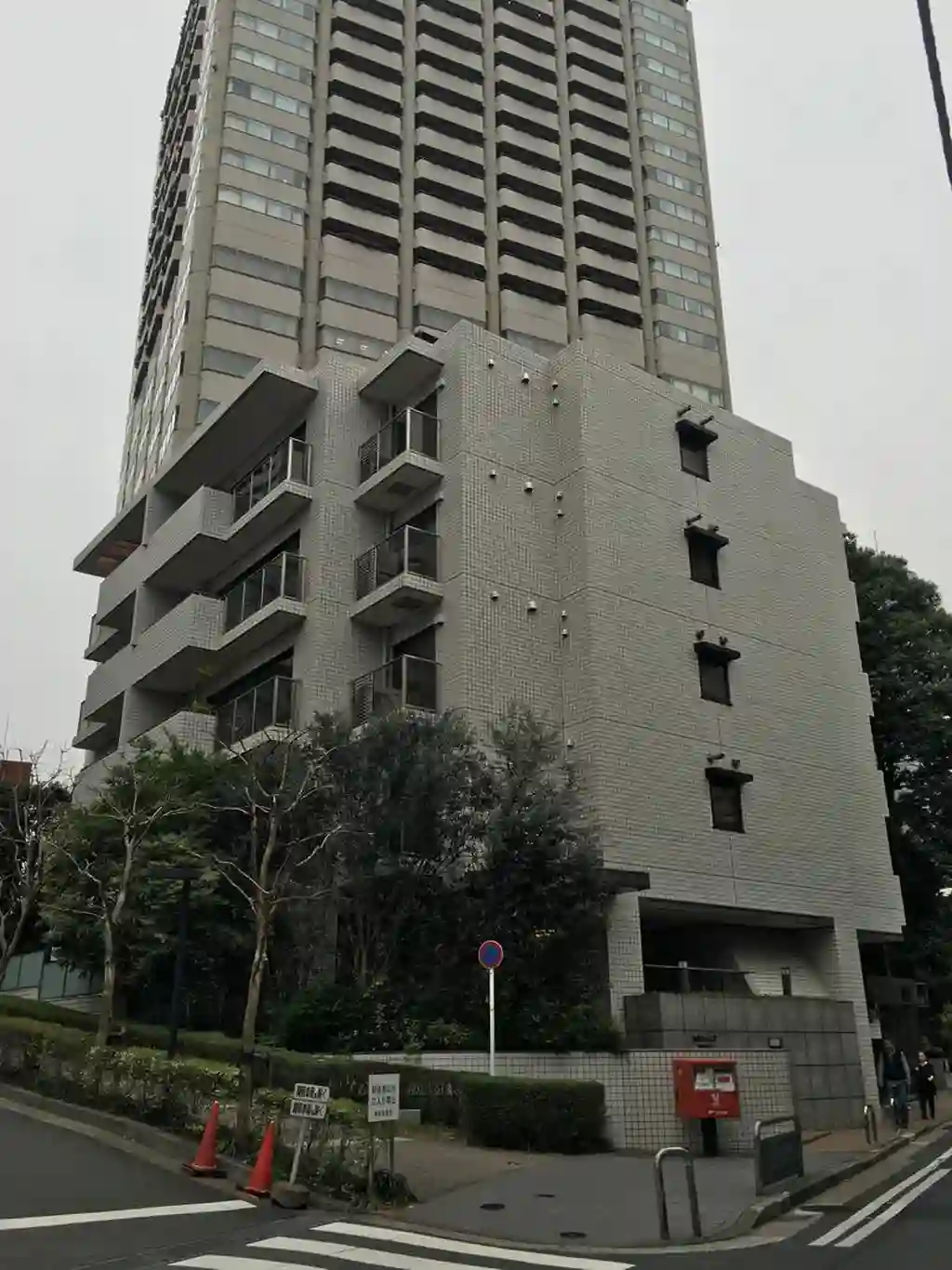 赤坂ホームズ 外観