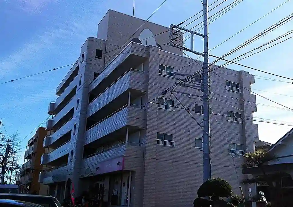 スーヴラン寺前 外観