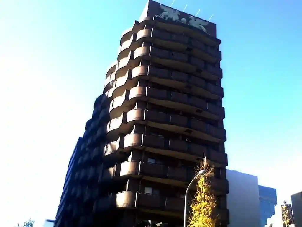 グリフィン新横浜・六番館 外観