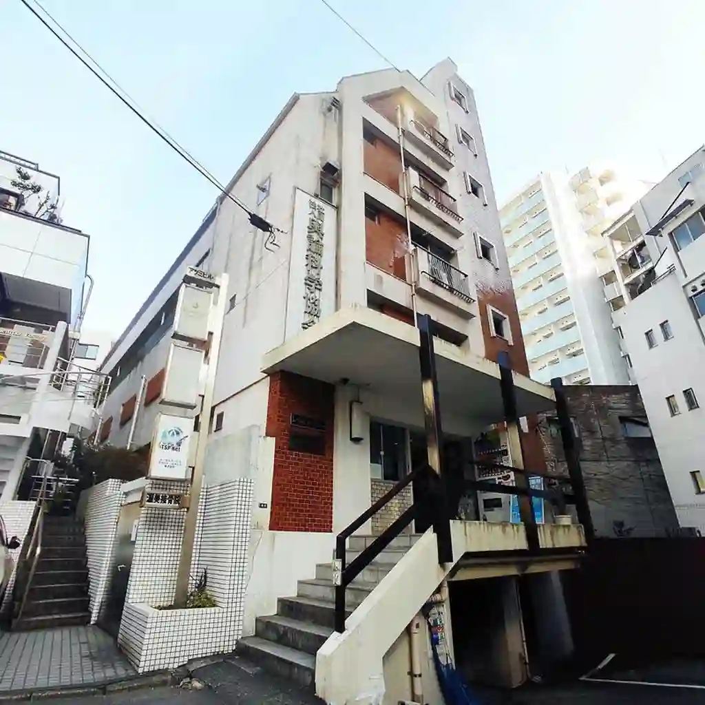 シルバービル 外観