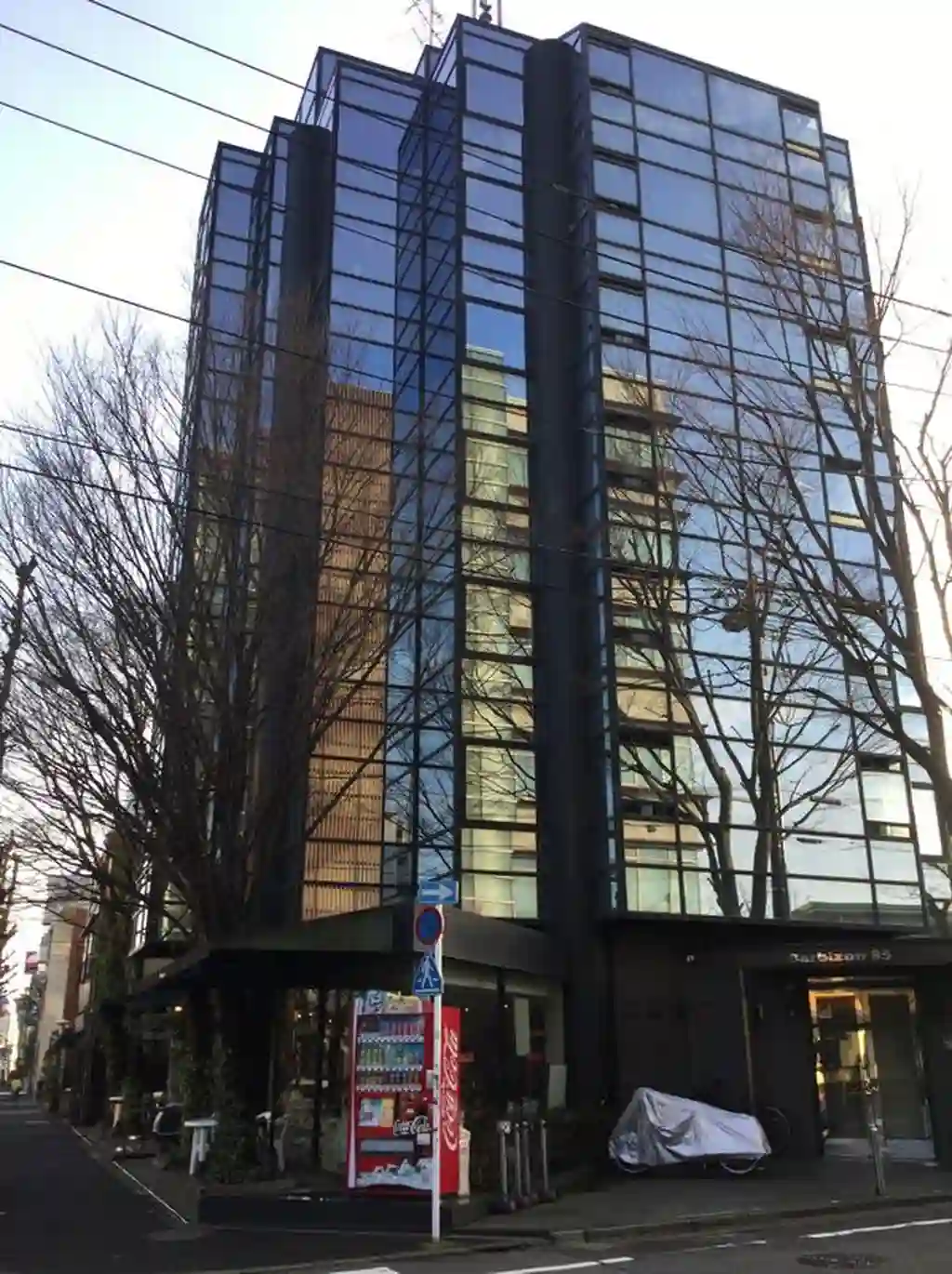 Barbizon85 外観