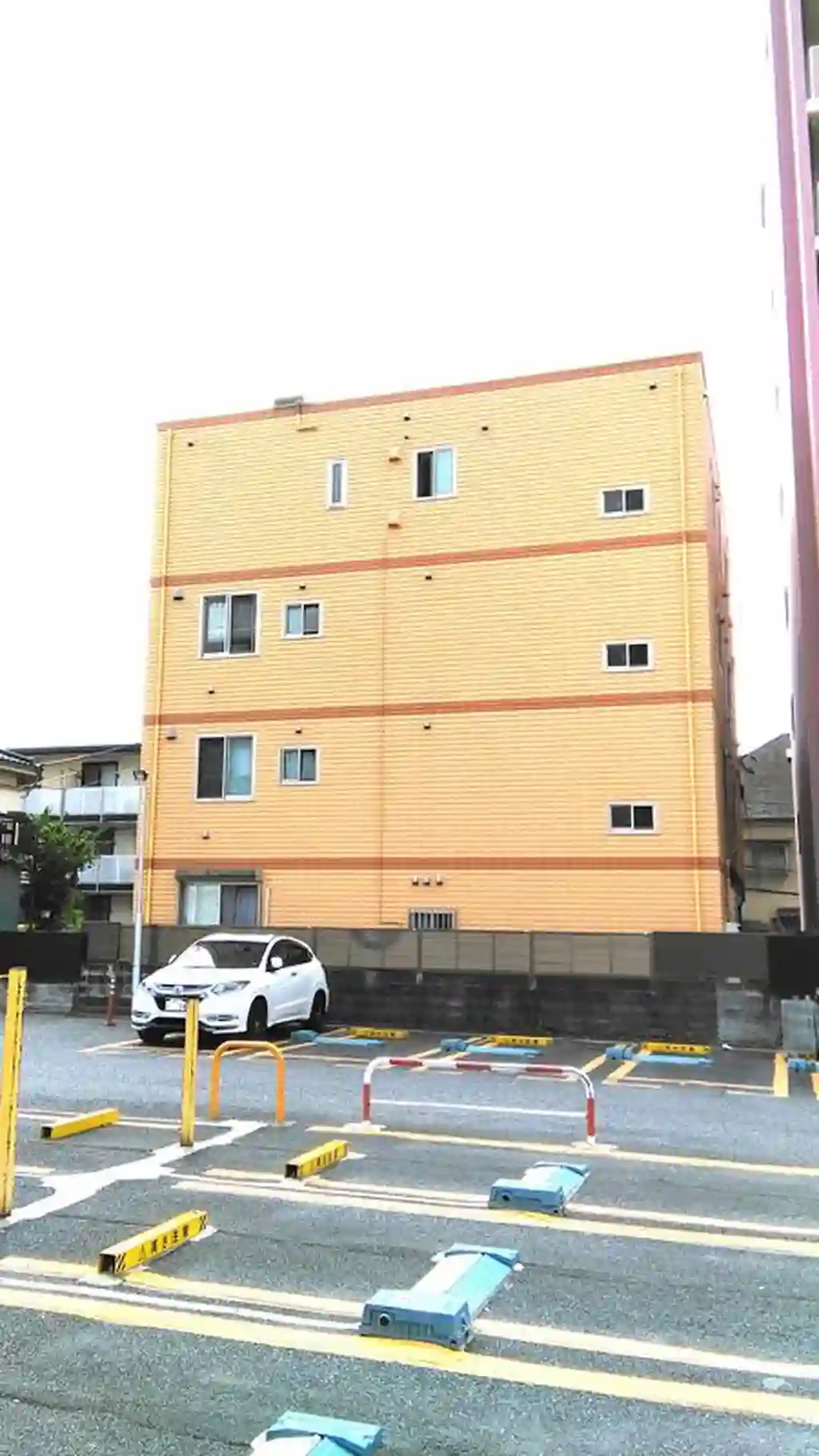シャローム 外観