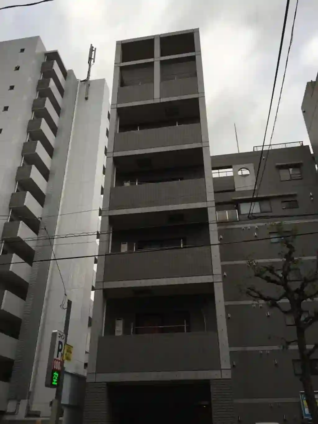 リ・ボーン・エンドー 外観