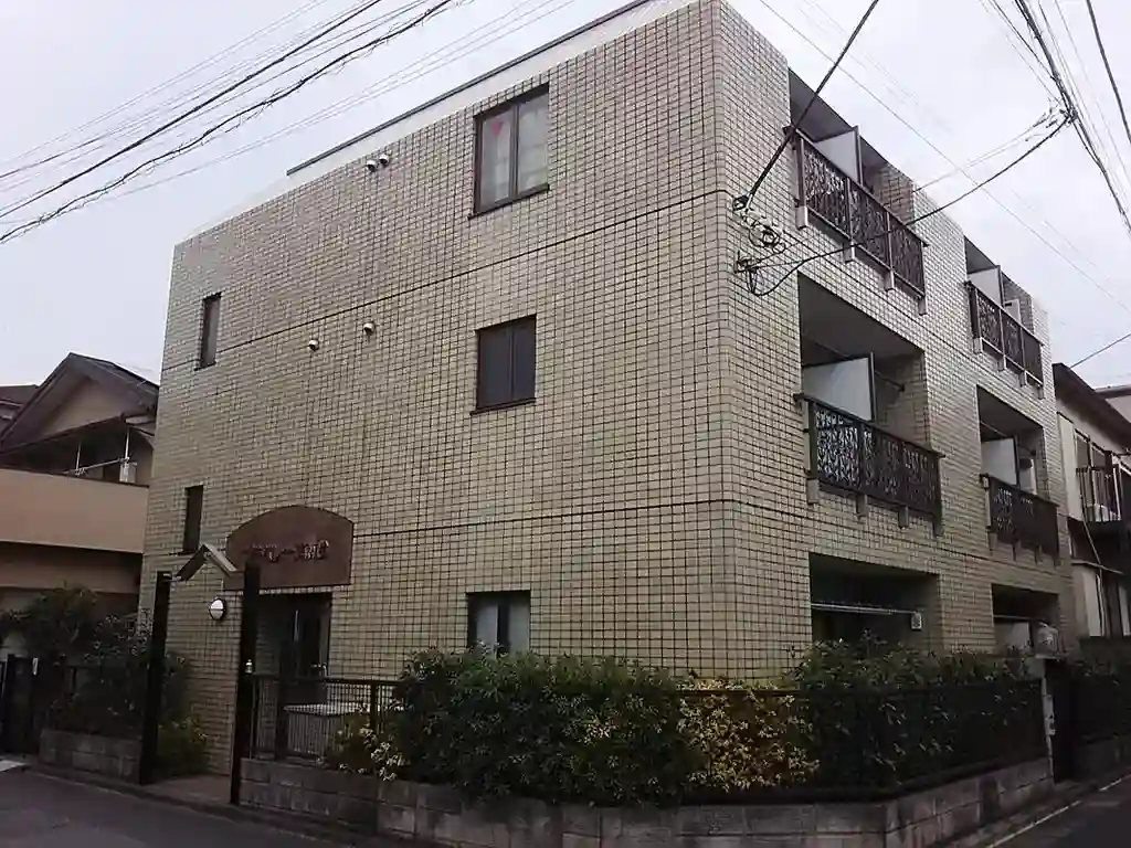 プチバレーヌ南台 外観