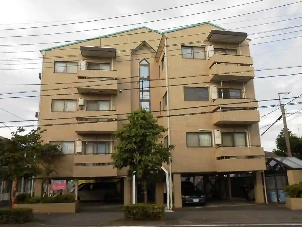 メゾンドルポ 外観