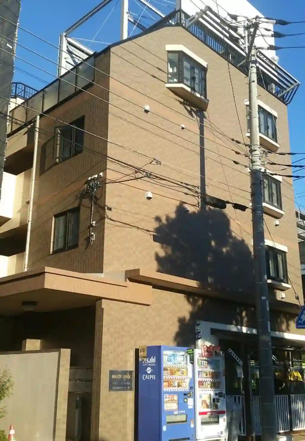 マザーユニックス 外観