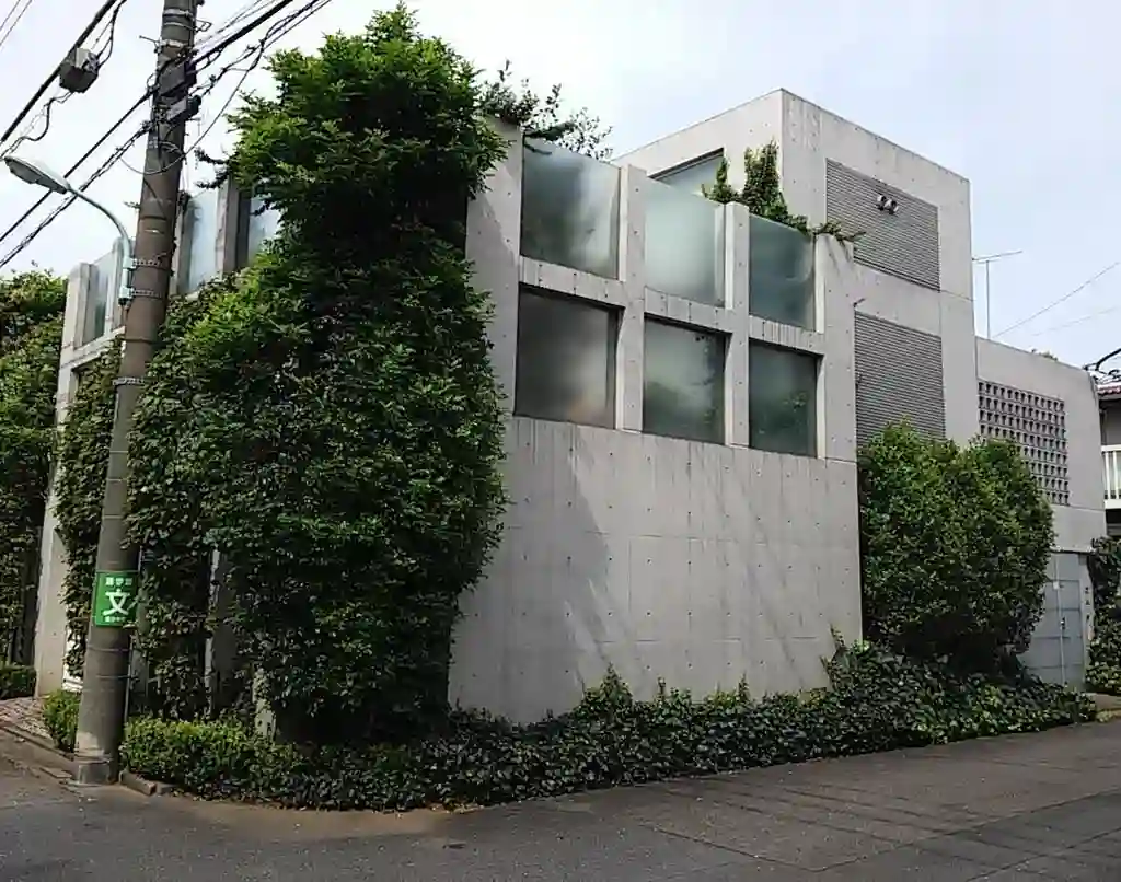 リブロフロール 外観