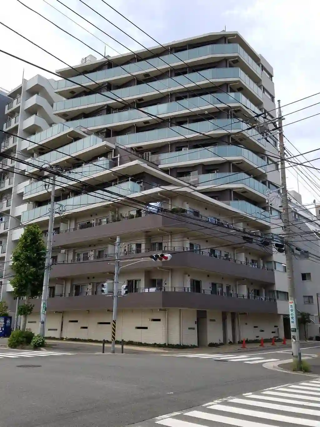 イニシア横濱鶴見 外観