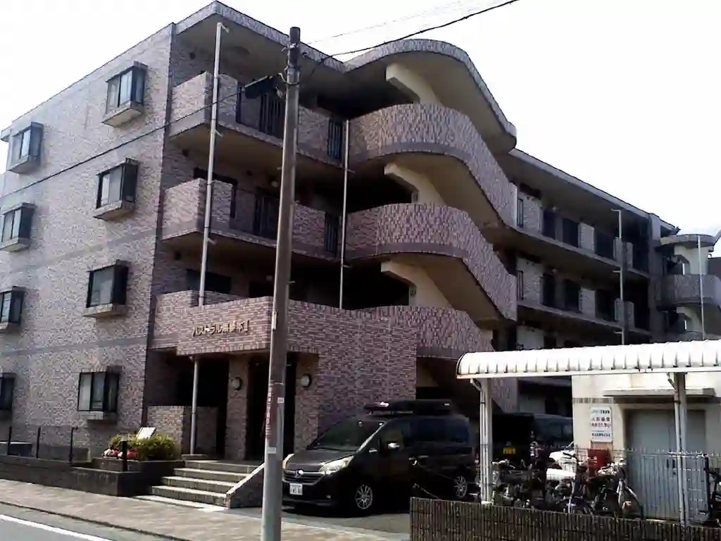 パストラル南橋本2 外観