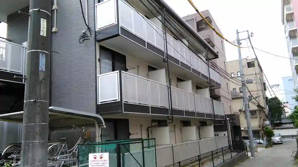 レオパレスグリーンプラネット 外観