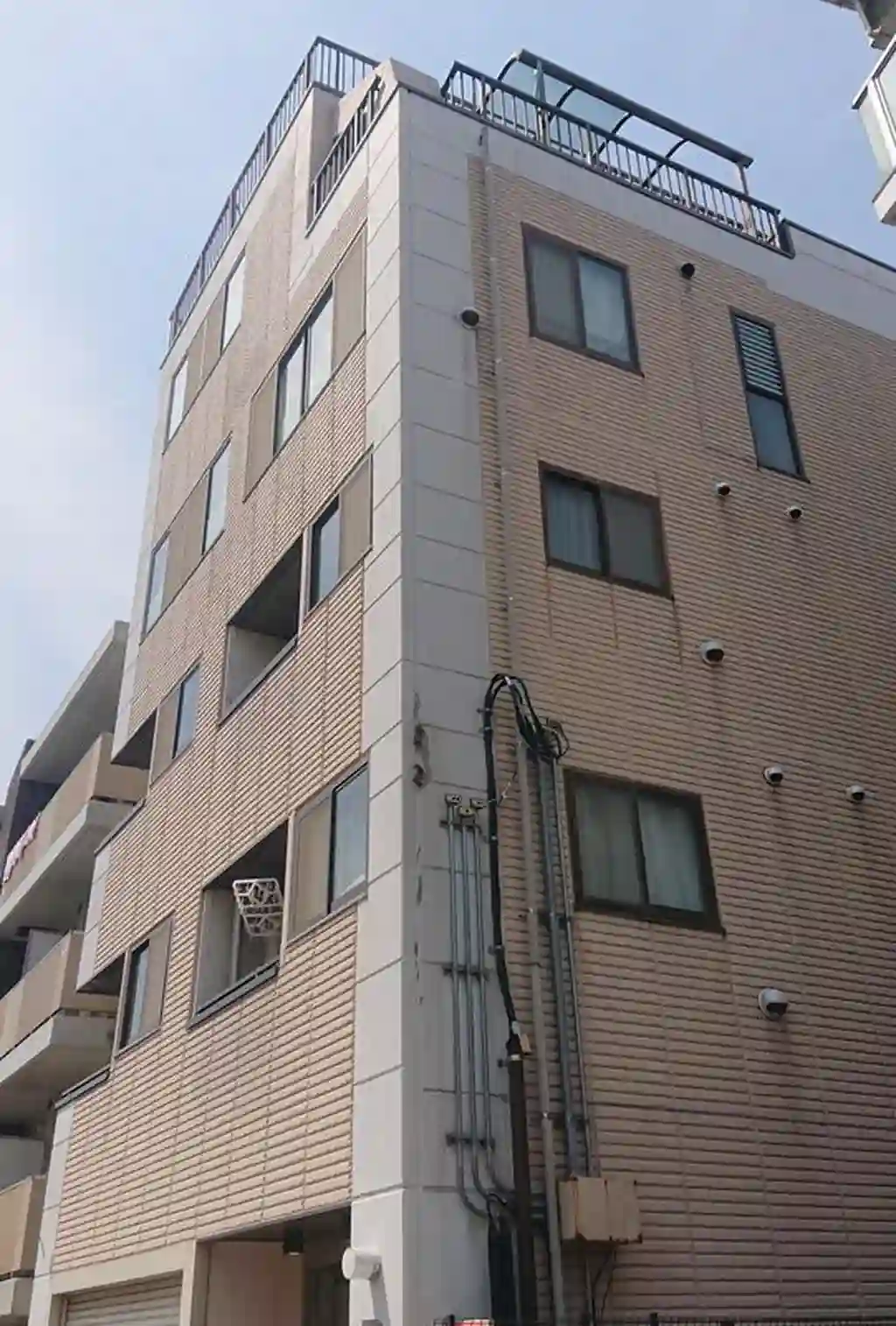 アーロカ・ナビ 外観