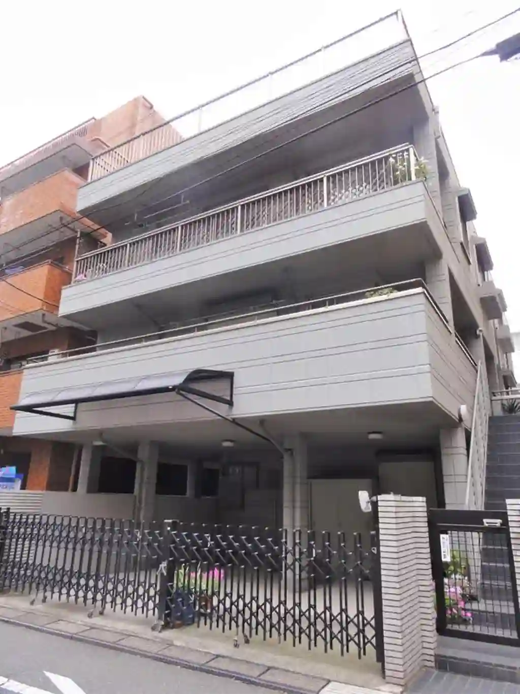 コーポクローネ 外観