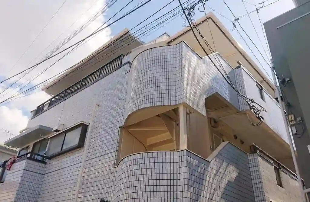 ロイヤル千早町 外観