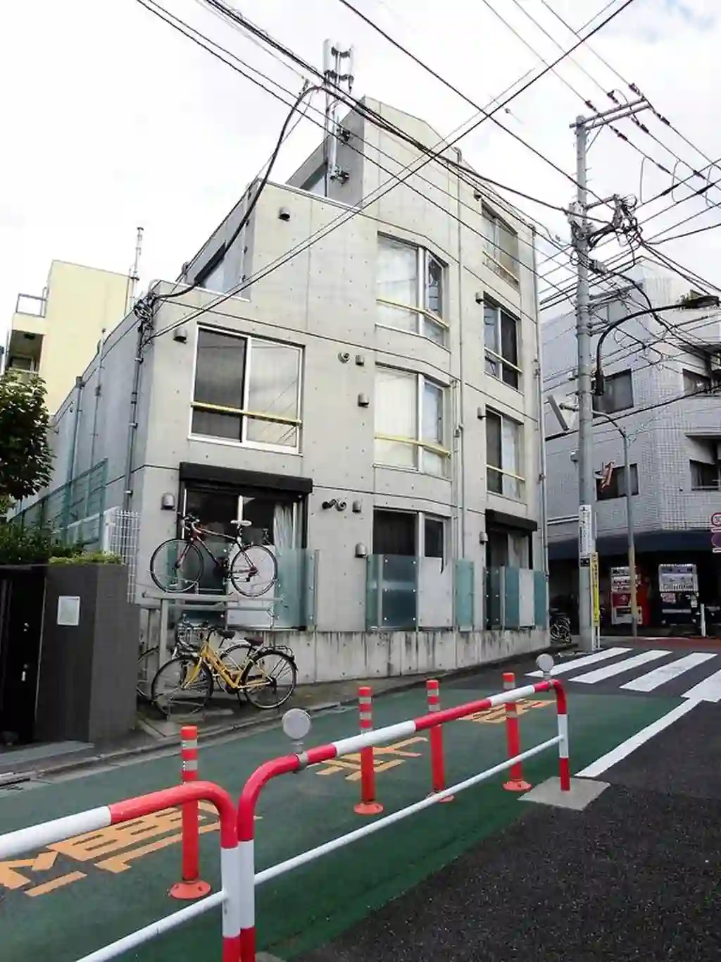 ZESTY東新宿 外観