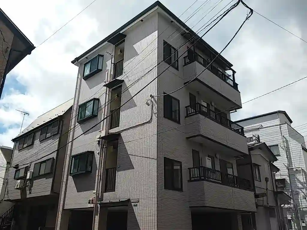 エムフラット大倉山 外観