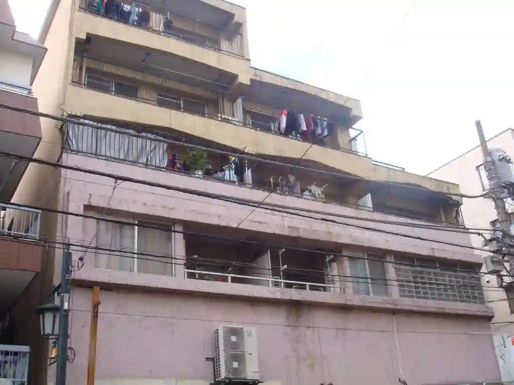 メゾンド市川 外観