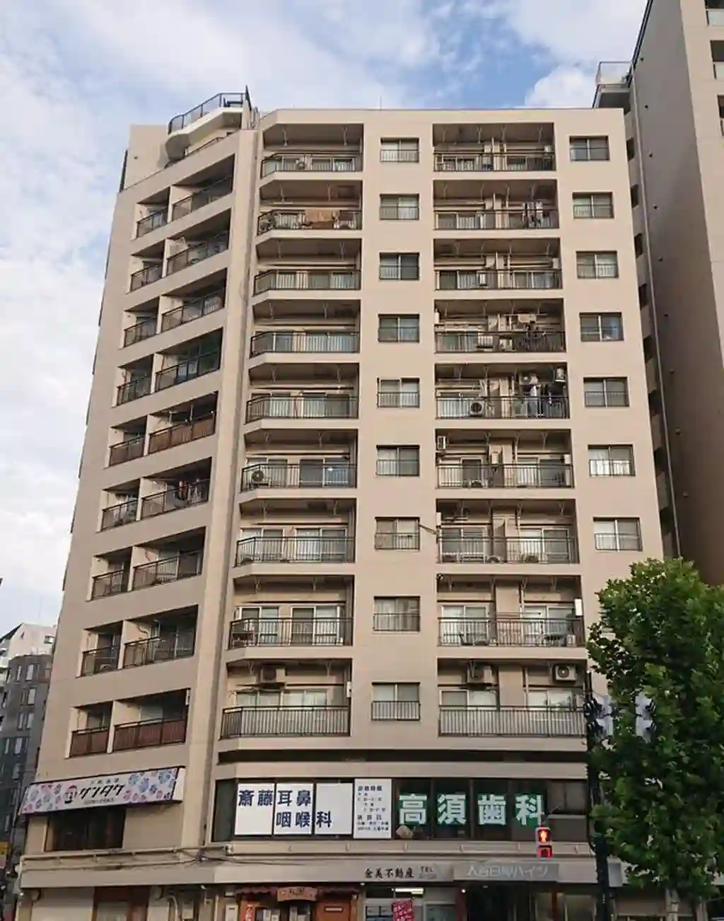 入谷日伸ハイツ 外観