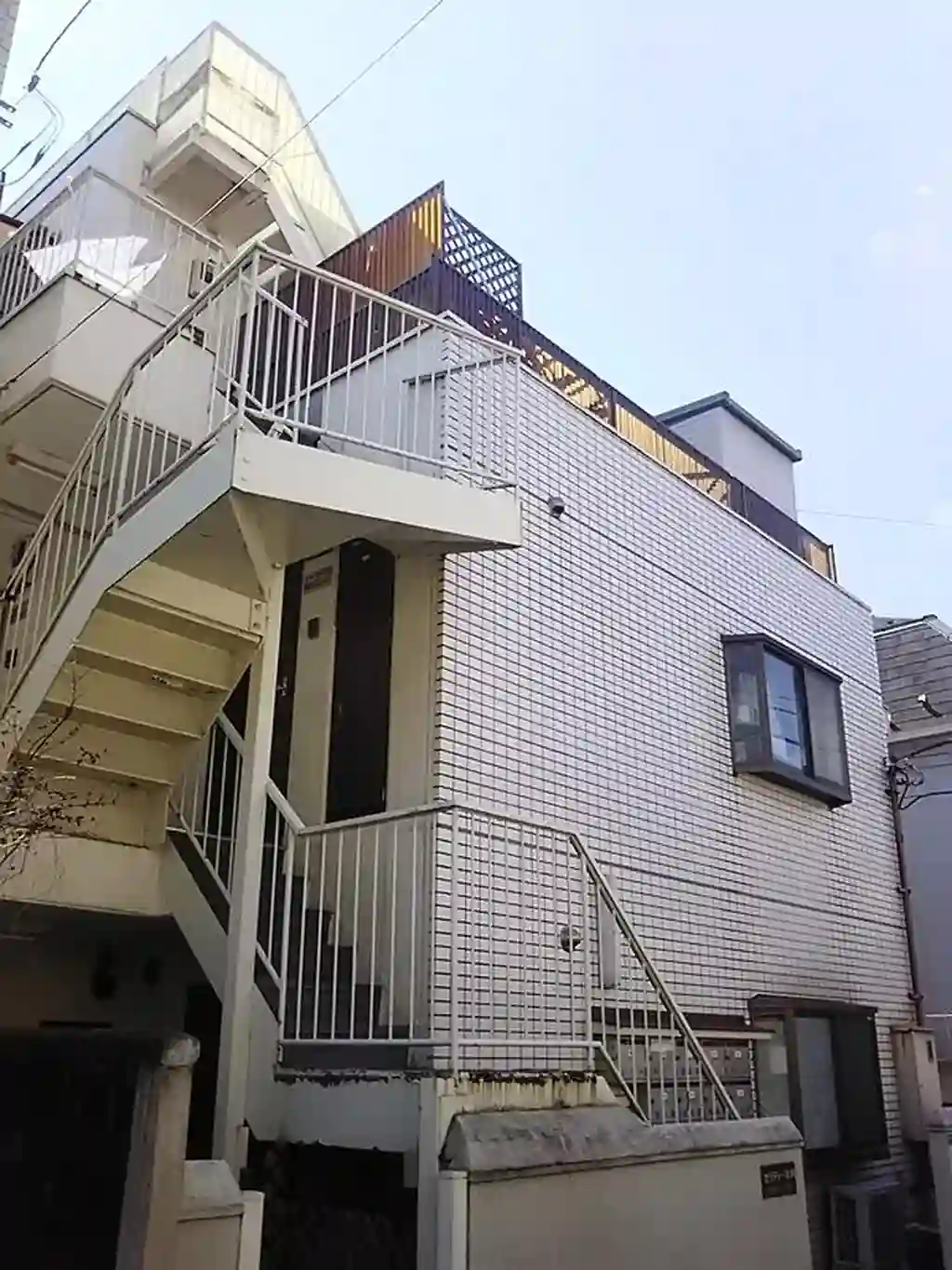 セラティー平川 外観