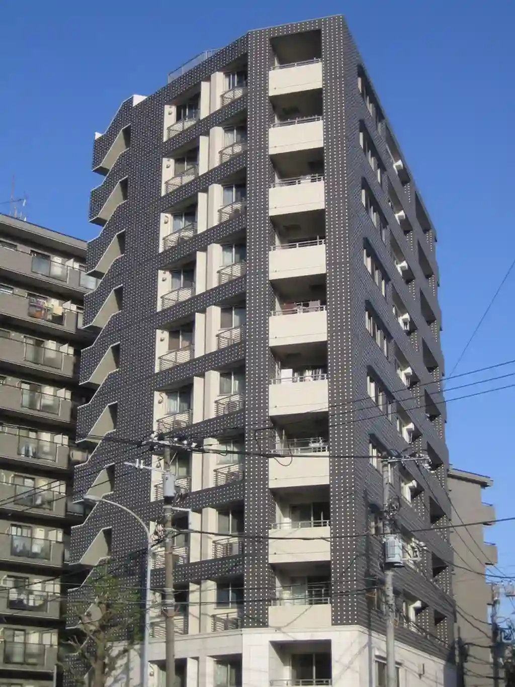ダイナシティ西横浜 外観