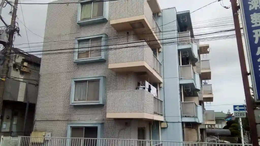 シャロウム小山 外観