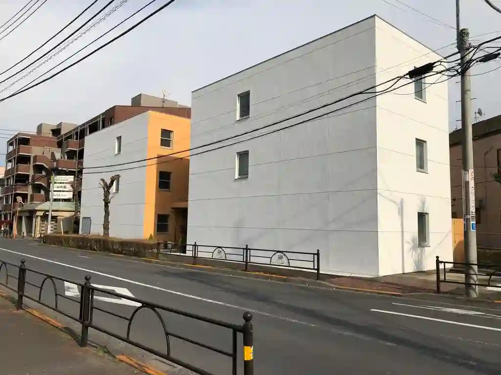 estacion 外観
