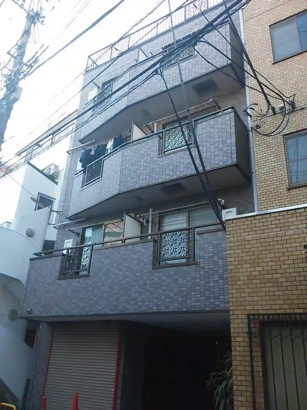 THEフォートクワハラ 外観